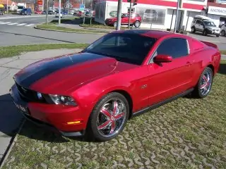 Čelní okno -2011 - 2014 FORD MUSTANG